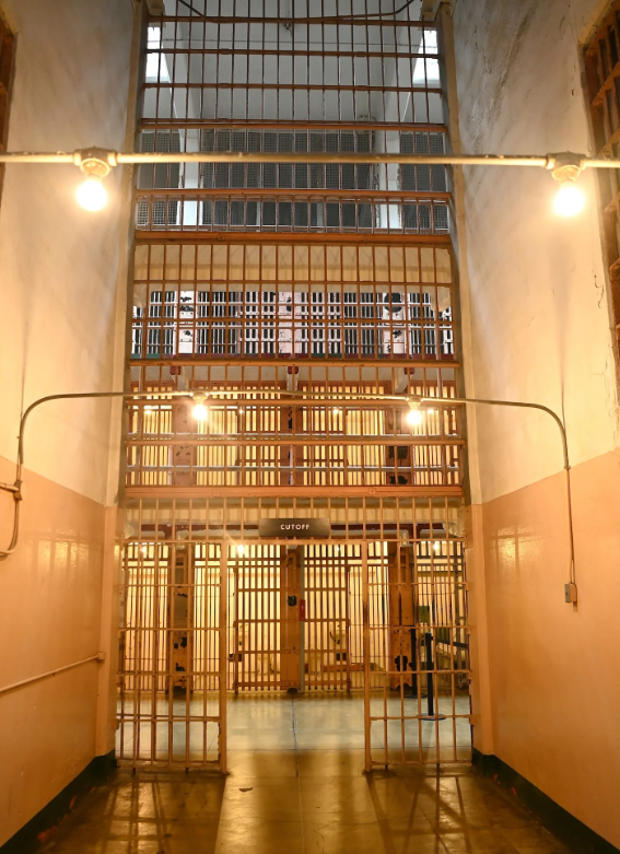 creepy experiences alcatraz island best times